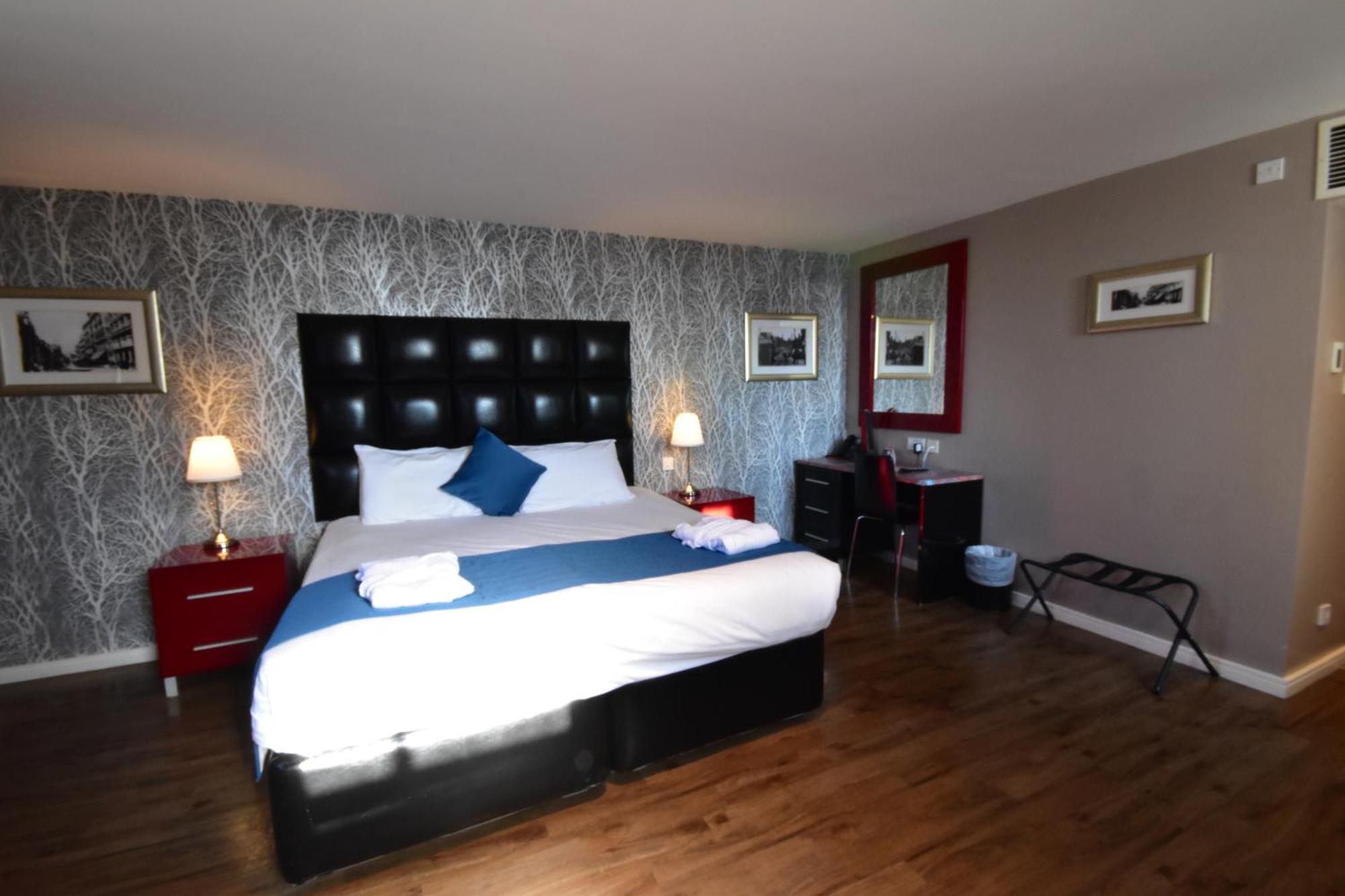 The Royal Cardiff