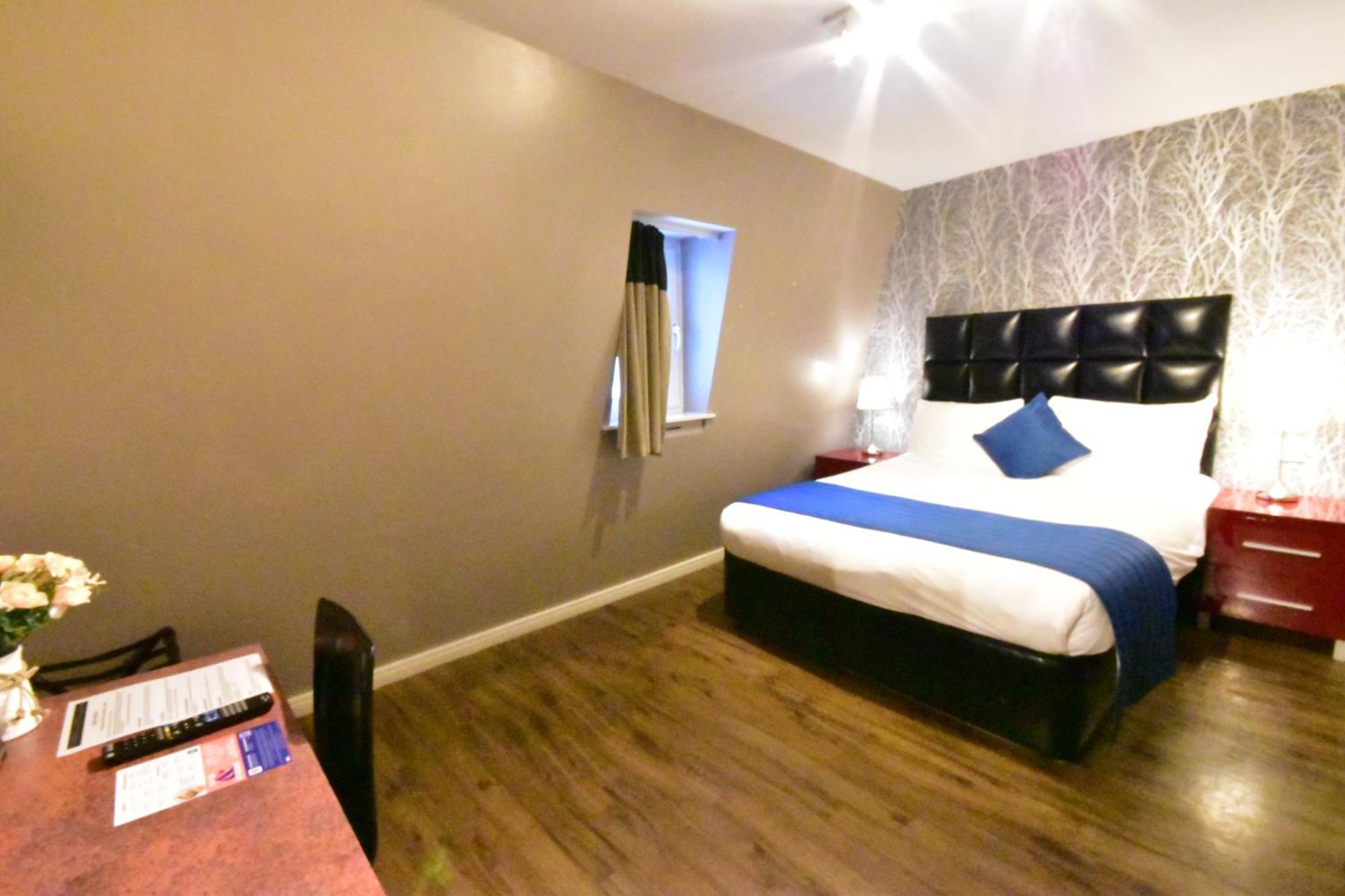 The Royal Cardiff